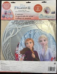 Disney Frozen 2 Glitter Wall Frame With Cutouts Decoration Kit – Pack of 7 – Ado