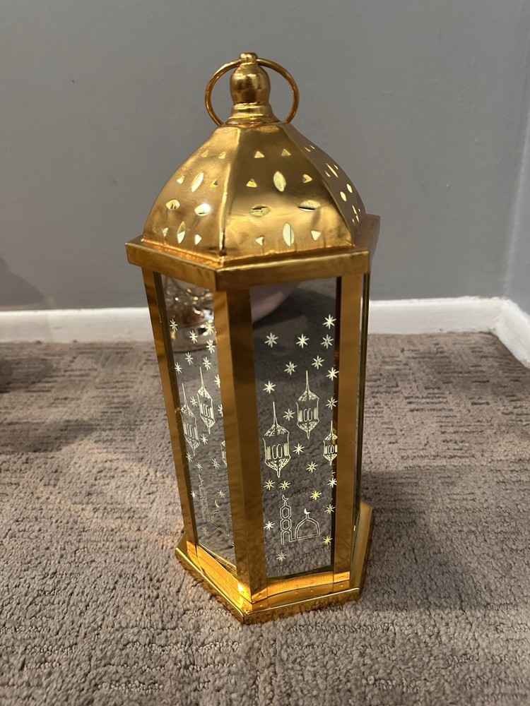 Gold Ramadan Decoration Lantern