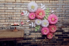 Tissue Paper Chrysanth Flowers with Butterfly and Olive Leaves for Wedding Ba…