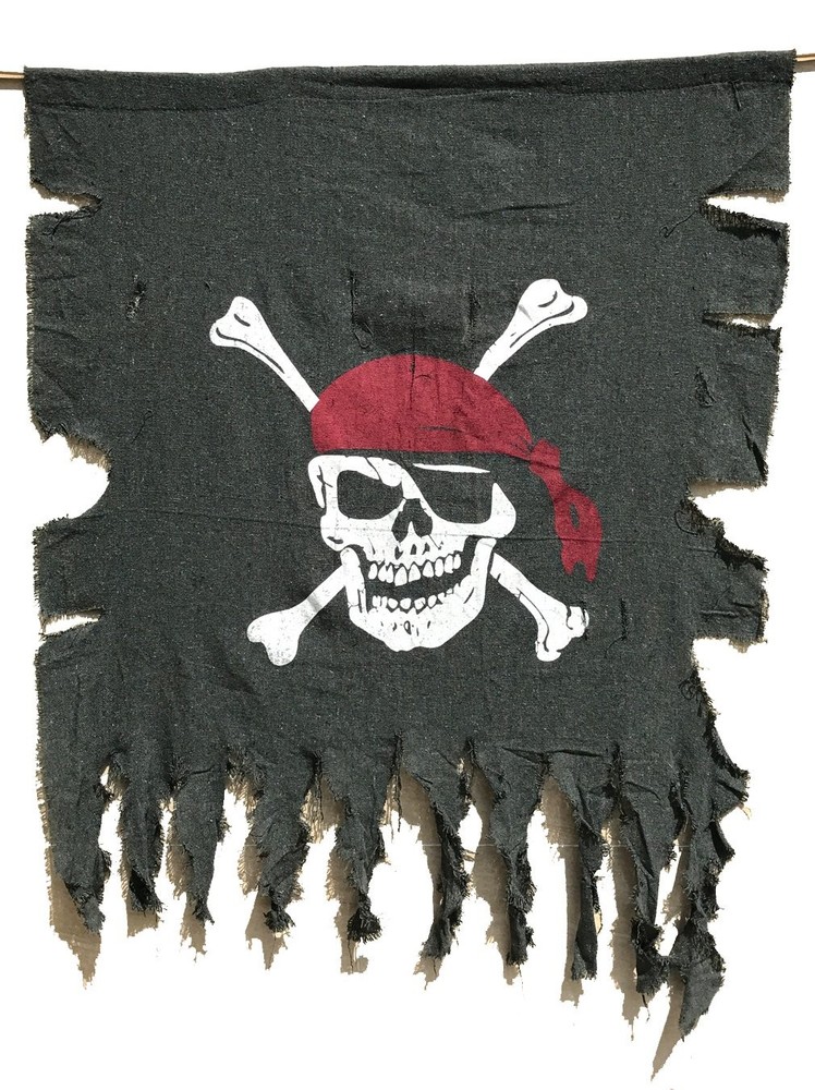 2 PCS 3ft x 2.5ft Weathered Linen Pirate Flag Halloween Party Room Decor