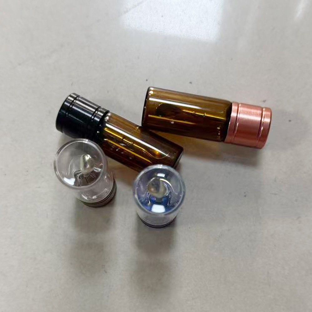 3Pcs Travel Spice Bottle with Spoon Glass Storage Box for Party Container Mixed
