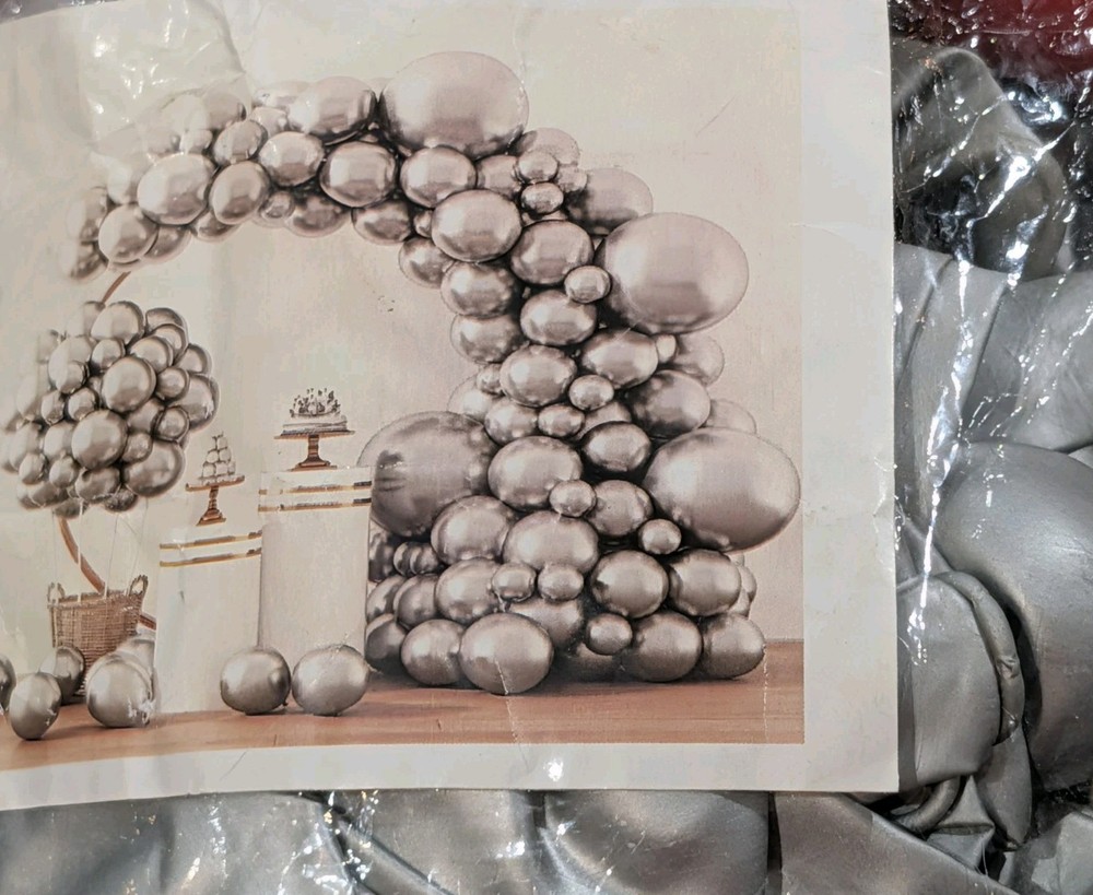 Metallic Silver Latex Balloon Arch Kit- 18, 12, 10, 5 Inch Assorted 139 Pieces