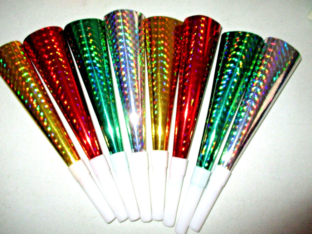 8 NEW 7 1/2″ Long New Year’s Eve HOLOGRAPHIC Cardboard & Plastic Party HORNS