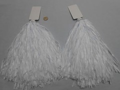 2 Pom Poms White 10″ Streamers with Flat White-Plastic Handles