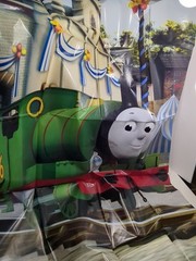 Thomas & Friends Giant Scene Wall Decorating Kit Giant 5 Piece Set + Table Topp