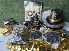 New years bundle – 60 whistles, hats, decorations