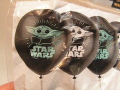 3 Star Wars Mandalorian The Child Baby Yoda Latex Balloons Party Birthday 8 Ct