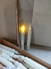 12/24pcs Floating Flameless Candles Flickering Warm Light with Remote Wand