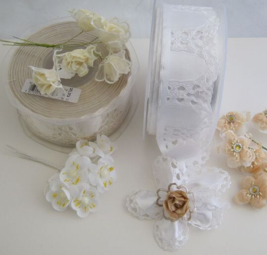 Furlani Satin Confetti Flower Ribbon Heart Design confetti holder White #H400-13