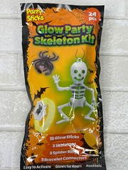 Halloween Glow Party Skeleton Kit Spider Rings Glow Sticks Lot Of 4