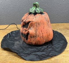 Pumpkin Mister Halloween Lights Up Color Changing Sinister ( VIDEO)