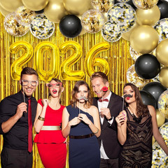 89pcs 2026 Happy New Year Decorations Kit New Years Eve Party Supplies Black and