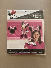 Minnie Mouse Photo Booth Kit~32.5” X 59” Backdrop, 4 Wearables & 5 Props, New!