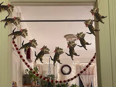 Tabby Cat Christmas Garland Victorian Style Festive Kitty Bunting Hanging Frieze