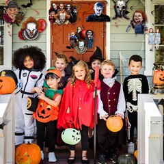 Horror Party Decorations Hanging Swirls, Horror Movie Character Swirls Stream…