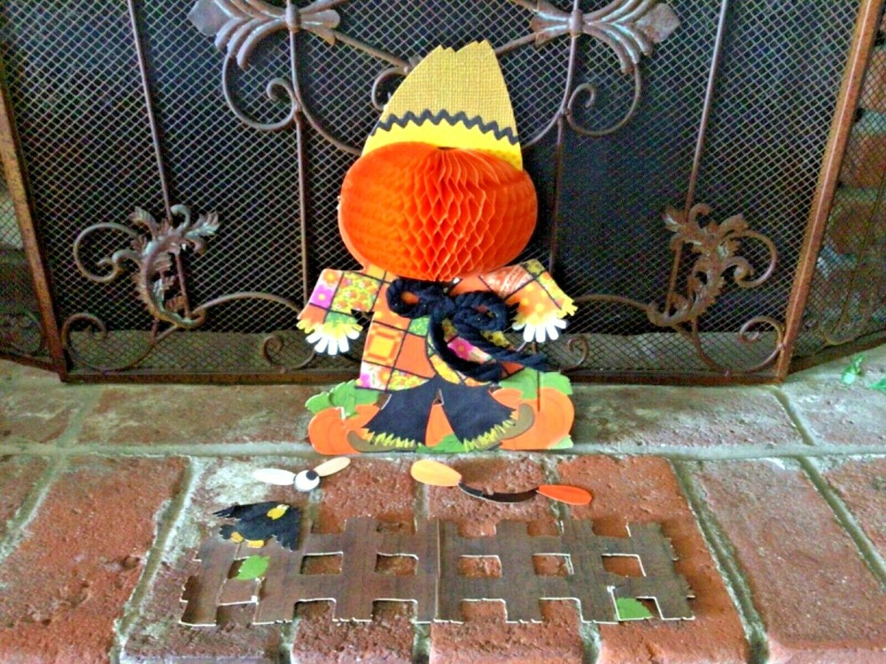 Vintage 1960s Hallmark Halloween Scarecrow Honeycomb Decoration Centerpiece