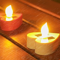Set of 6 Simulation Candles with Solar Power for Inviting Outdoor Spaces