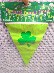 St. Patrick’s Day Shamrock Pennant Banner Plastic Party Decoration 12 ft.