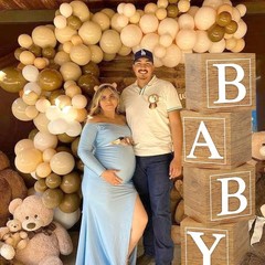 Versatile Brown Baby Shower Boxes – 4 Count for Gender Reveal & Birthday Parties