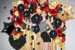 Red and Black Birthday Decorations Party Supplies Set,Black Gold Confetti Balloo