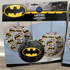 Batman Lot Of 2 DC Comics Superhero Birthday Party Decoration Paper Lanterns
