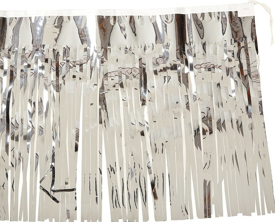 2-Ply FR Metallic Fringe Drape (silver) Party Accessory (1 count)
