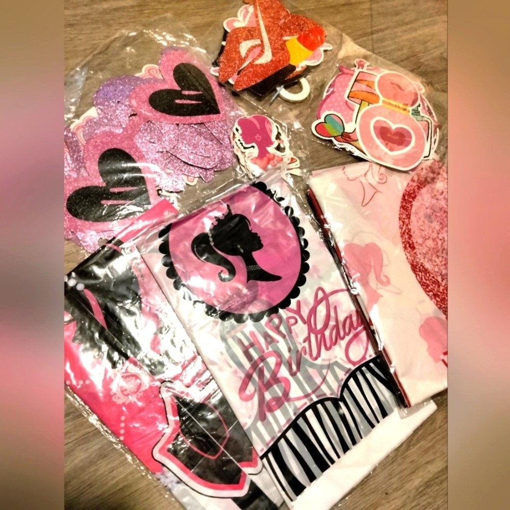 Barbie Birthday Party Lot Bundle Decorations – Barbiecore – NWT