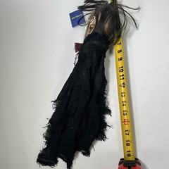 Morris Costumes Hanging Head With Bow-Tie in Pain 20in Hanging Decoration
