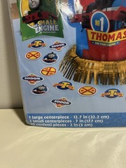 Thomas & Friends Birthday Party Assorted Table Decorating Kit (23pc) & Swirl Dec