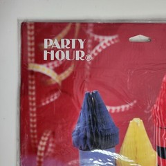 Paper Art Crayola NOS Party Table Centerpiece Happy Birthday Crayons Vintage