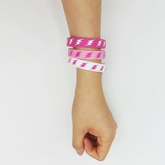 CupaPlay 24PCS Lightning Bolt Rubber Bracelets Lightning Weather One Happy