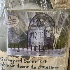 Haunted Cemetery Graveyard Halloween House Gothic Scene Kit 13 Pieces Scary
