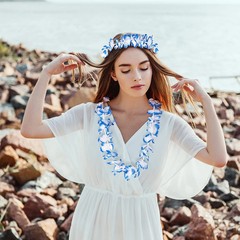 HongyiTime 56 Counts Hawaiian Leis, Luau Party Supplies of Elastic Flowers Neckl