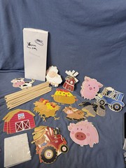 36 Piece Farm Party Set Farm Activity Crafts