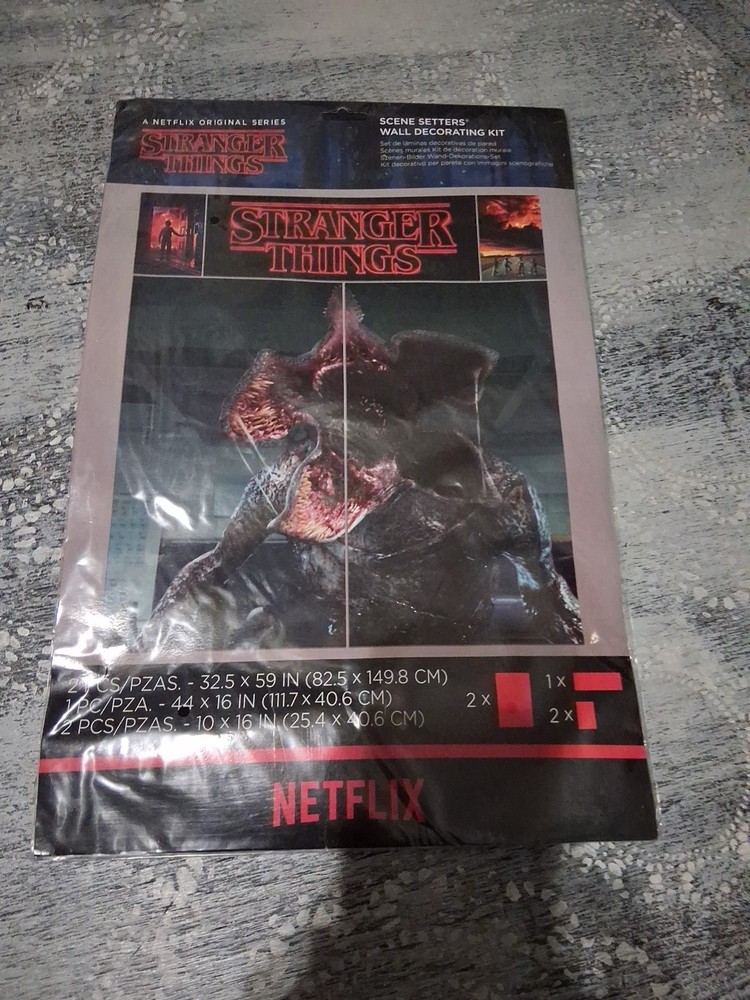 STRANGER THINGS Scene Setter Halloween Wall Backdrop Party Decoration Demogorgon