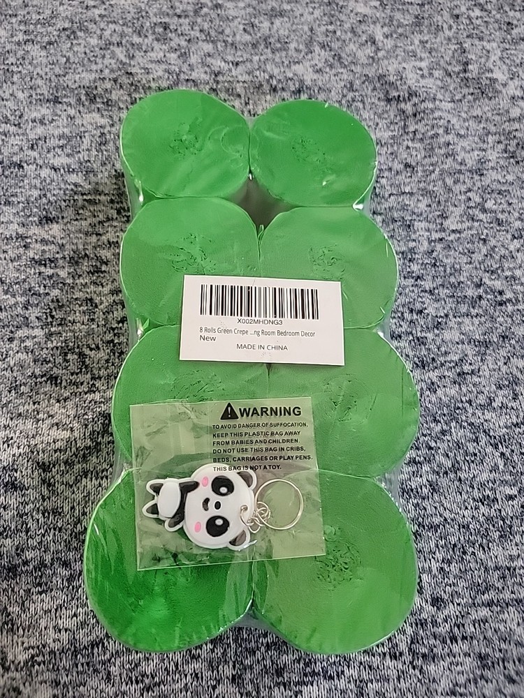 Streamers/8 Rolls/Crepe Paper Streamer with free Panda Keychain