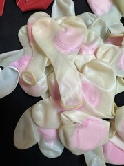 98 Heart shaped balloons 10″ & 12″ Latex Balloons In Red, White & Clear Filled