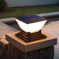 IP65 Rated Solar Post Cap Light for Patio Borders and Gate Pillars Outdoor Use