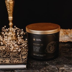 Personalized Aries Zodiac Candle – April 17th Soy Wax, Unique Astrology Gift for