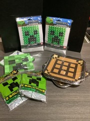 Minecraft Birthday Party Supplies Large Lot Plates, Napkins, Balloons, Banner