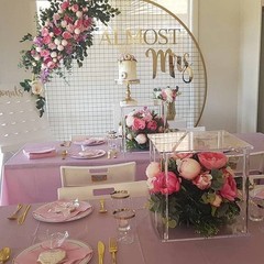 2 PCS 10 Inch Acrylic Crystal Wedding Centerpiece Clear Flower Stand Column
