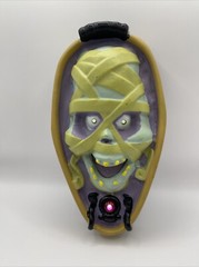 Halloween Mummy Skeleton Head Light Up Eyes Wall Hanging See Description H2