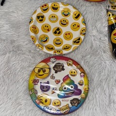 Emoji Party Supplies Set Tablecover Plates Hats Decorations Decor Headband NEW