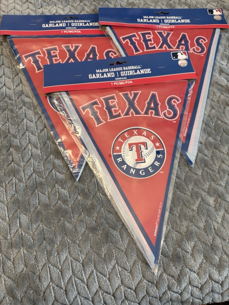 Texas Rangers 3 Pennant Plastic Flag Banner MLB Baseball Sport Party Decoration