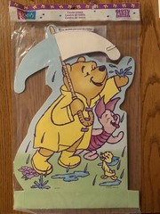 DISNEY Fold Out Honeycomb Tissue Centerpiece Winnie the Pooh, Piglet-vintage