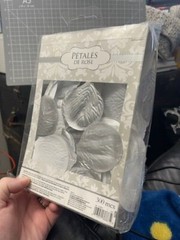 Amscan Confetti Rose Petal Silver/White Party Supply 300pc New!!!