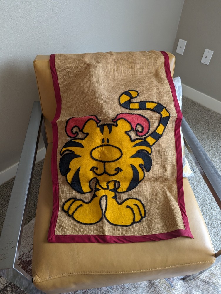 Vintage 70’s Kindergarden Felt Lion Art Great prop School banner burlap Needle