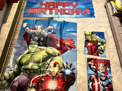 Avengers Assemble Birthday Scene Setting 5 pc Set Wall Covering Marvel Backdraft