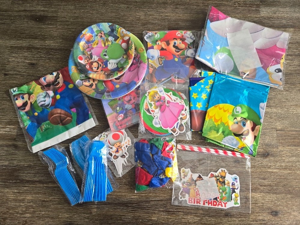 Mario Birthday Party Supplies Ultimate Kit 14-in-1 Decorations Set