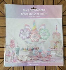 NIP Unicorn Floral Wall Decoration Kit Enchanted Magical Birthday Party